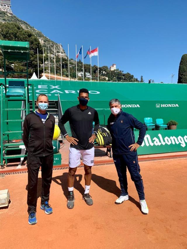 张奔斗：托尼叔叔能为“璞玉”阿利亚西姆带来什么？