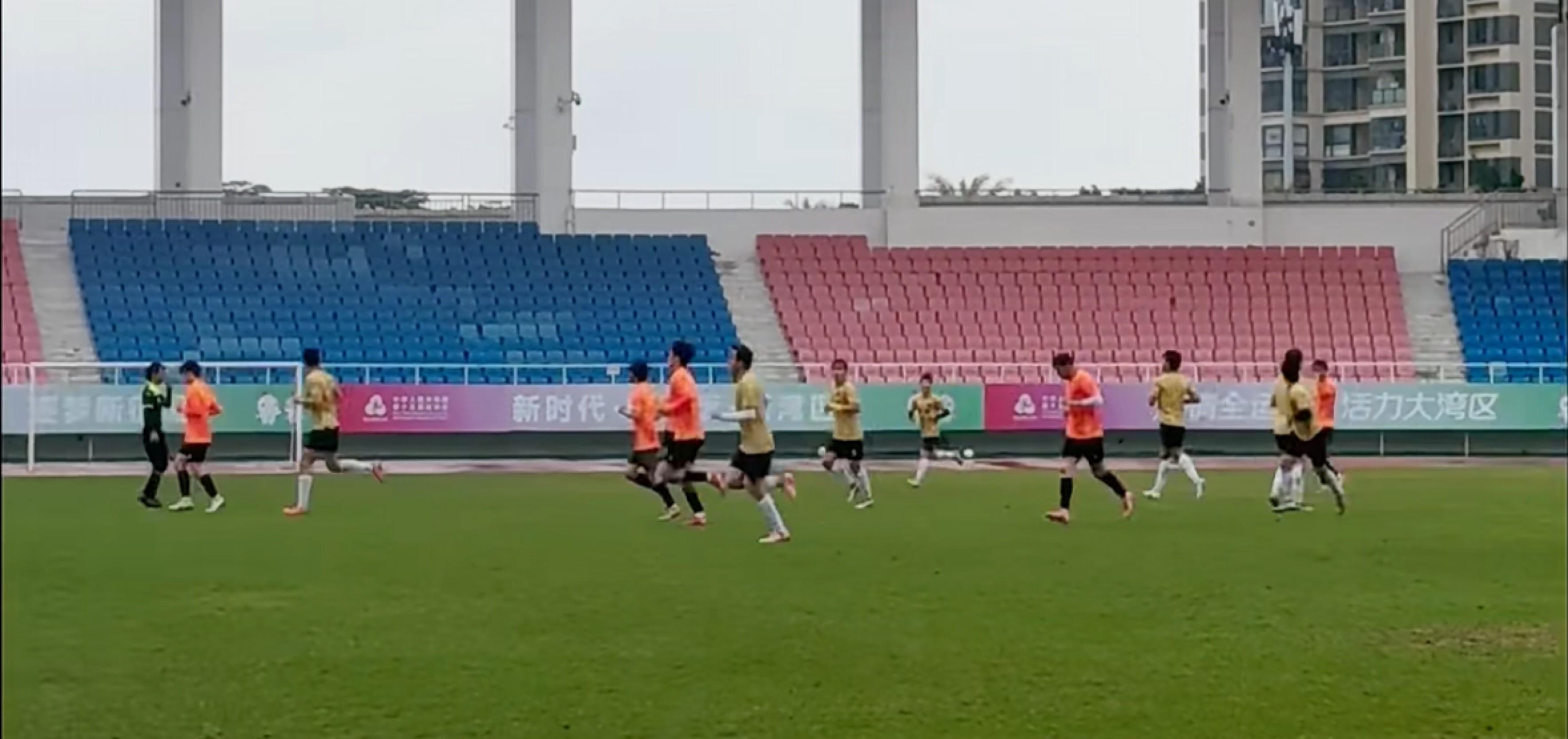 开云娱乐-热身赛：中冠榆林漠北矿工3-1厦门飞鹭，张奥凯、安世珉破门